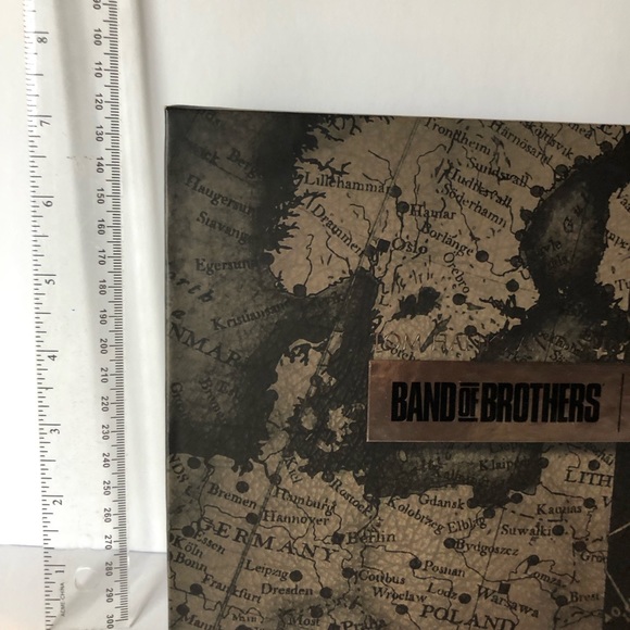 Band of Brothers/The Pacific (DVD, 2011, 13-Disc Set, Special Edition) - Picture 9 of 15